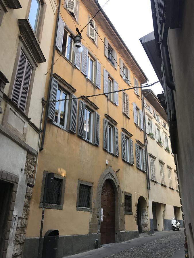 Flora II - Flora Inn Bergamo Dış mekan fotoğraf